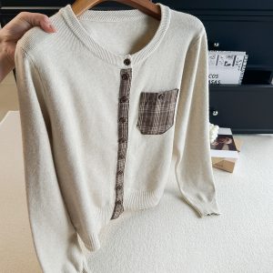 Old Money Style Oatmeal Plaid Knit Long Sleeve Cardigan Women 2026 Autumn Korean Design Niche Top