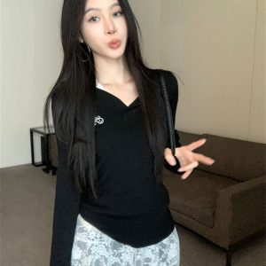 Embroidered Long Sleeve V-Neck Slim Fit Solid Top