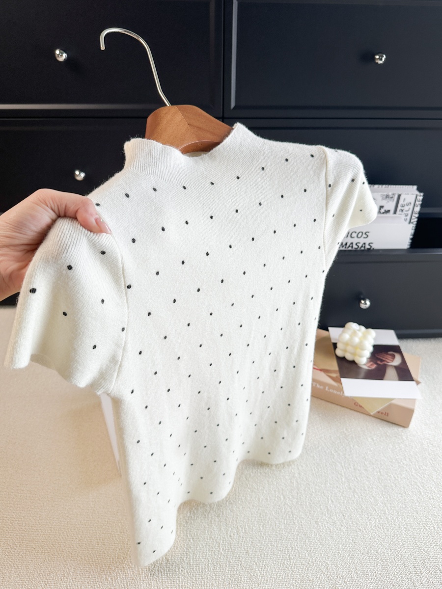 Polka Dot Half Turtleneck Short Sleeve Knit Top for Women Fall 2026 Slimming Base Layer